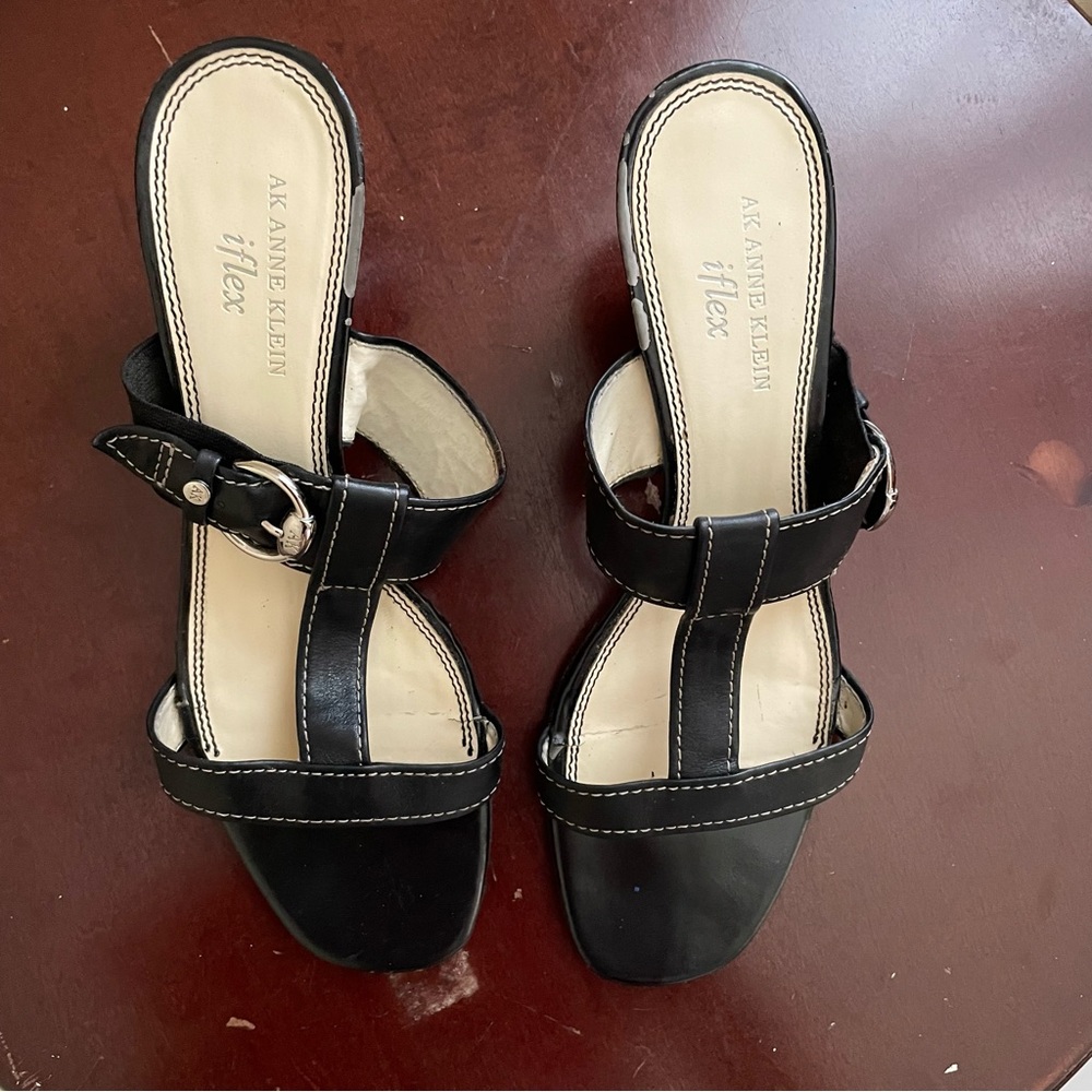 Anne Klein iflex Heels